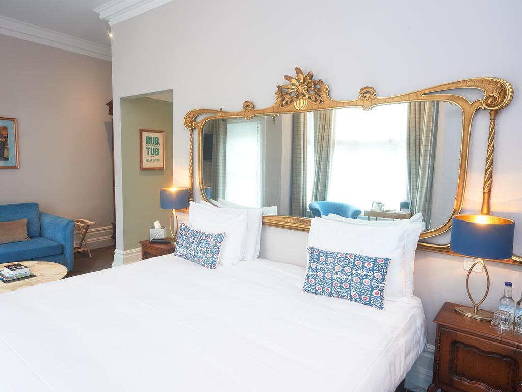 Embankment Hotel Bedford Exterior foto